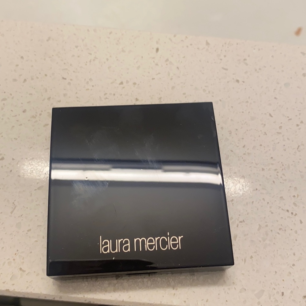 Laura mercier blush